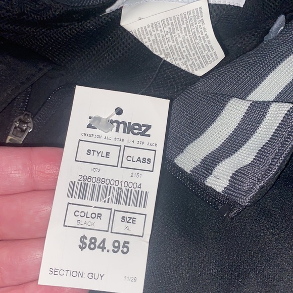 NWT Champion From Zumiez Lightweight 1/4 Zip Jacket - Picture 8 of 8